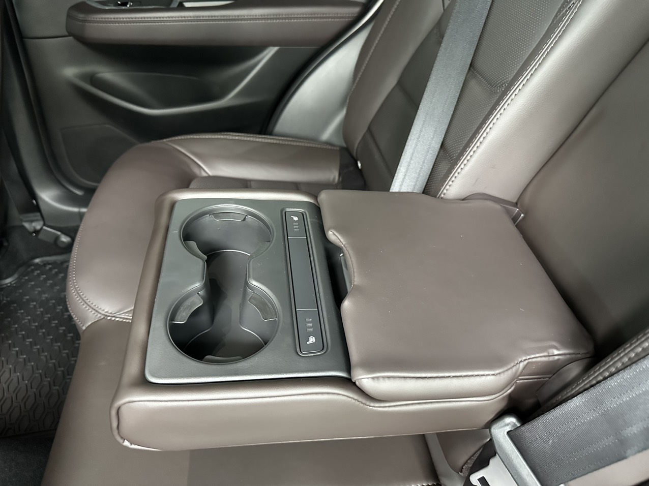 Mazda CX-5 2.0 Premium - Hình 7